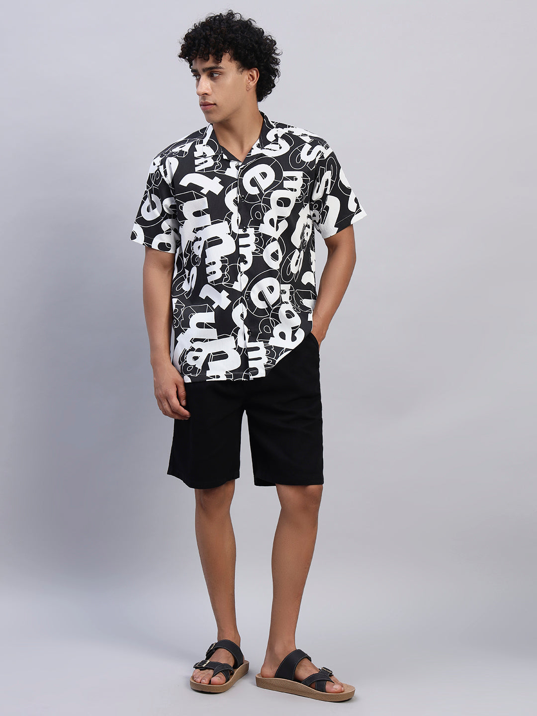 Men's black and white abstract letter graphic short-sleeve shirt front view — SMOKHEAD summer casual streetwear collection