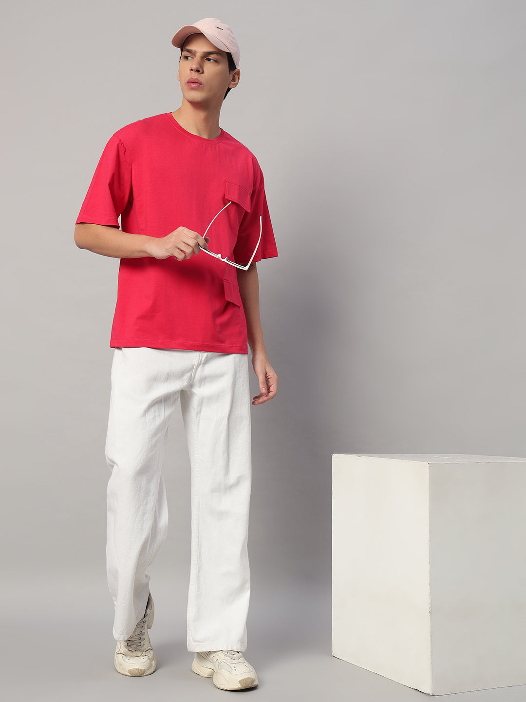 Full Look – SMOKHEAD Red Oversized T-Shirt Paired with White Pants and lace top shoes | Trendy Menswear Streetwear Outfit