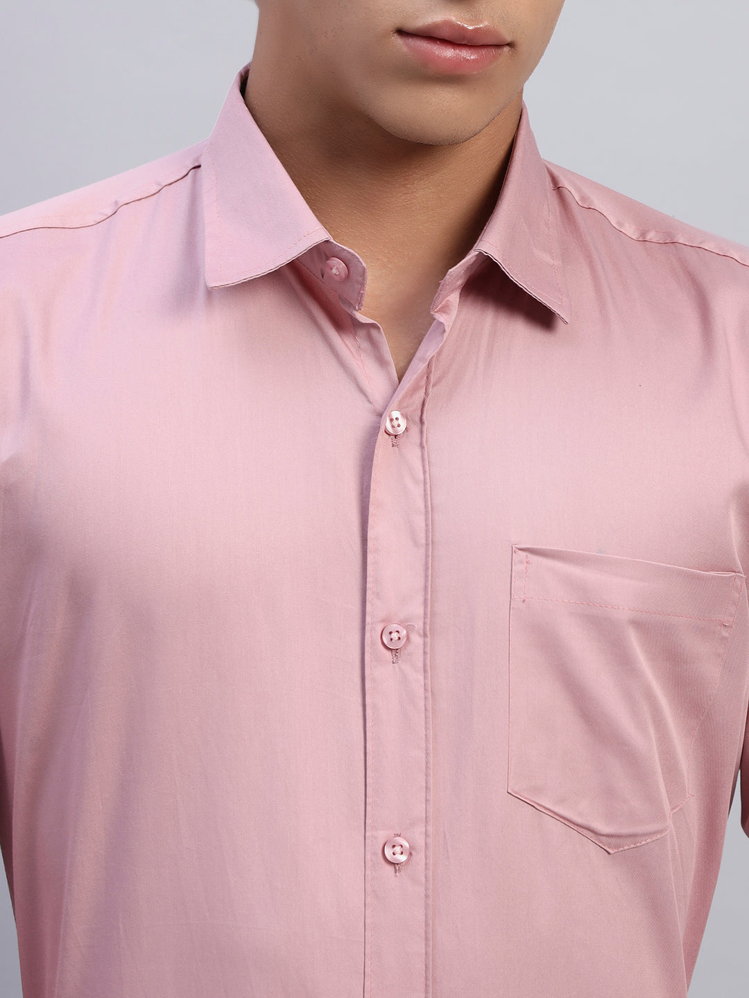 Close-Up of Men’s Light Pink Formal Shirt – Soft Cotton Blend with Classic Collar and Chest Pocket - SMOKHEAD