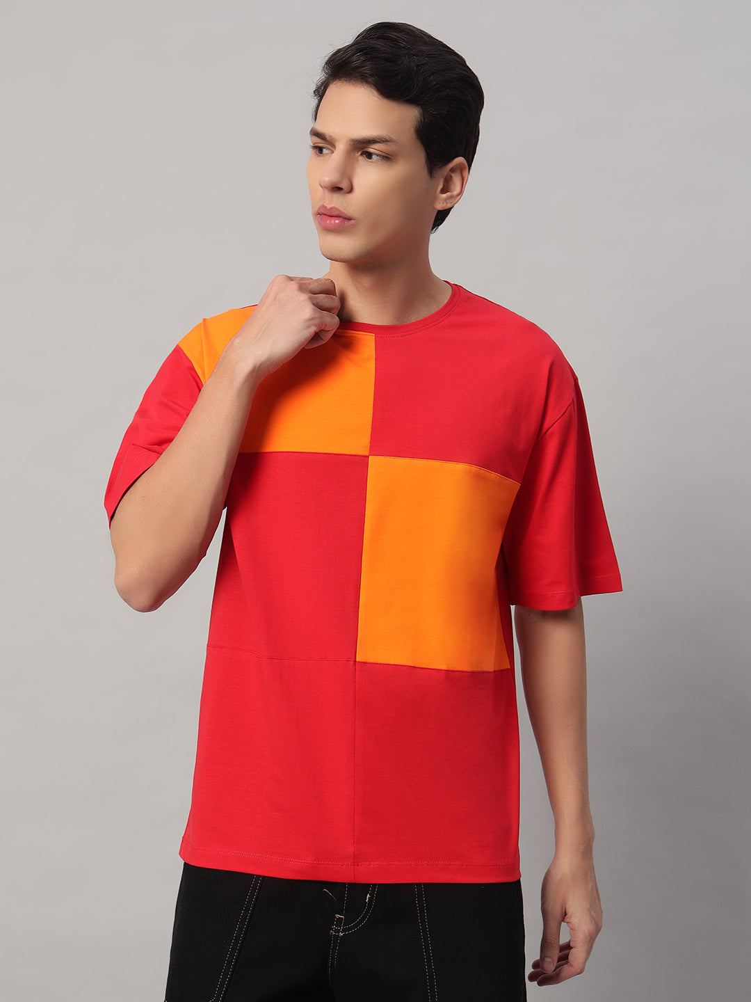 Front View – SMOKHEAD Men's Red and Orange Color Block T-Shirt with Oversized Fit and Bold Streetwear Aesthetic