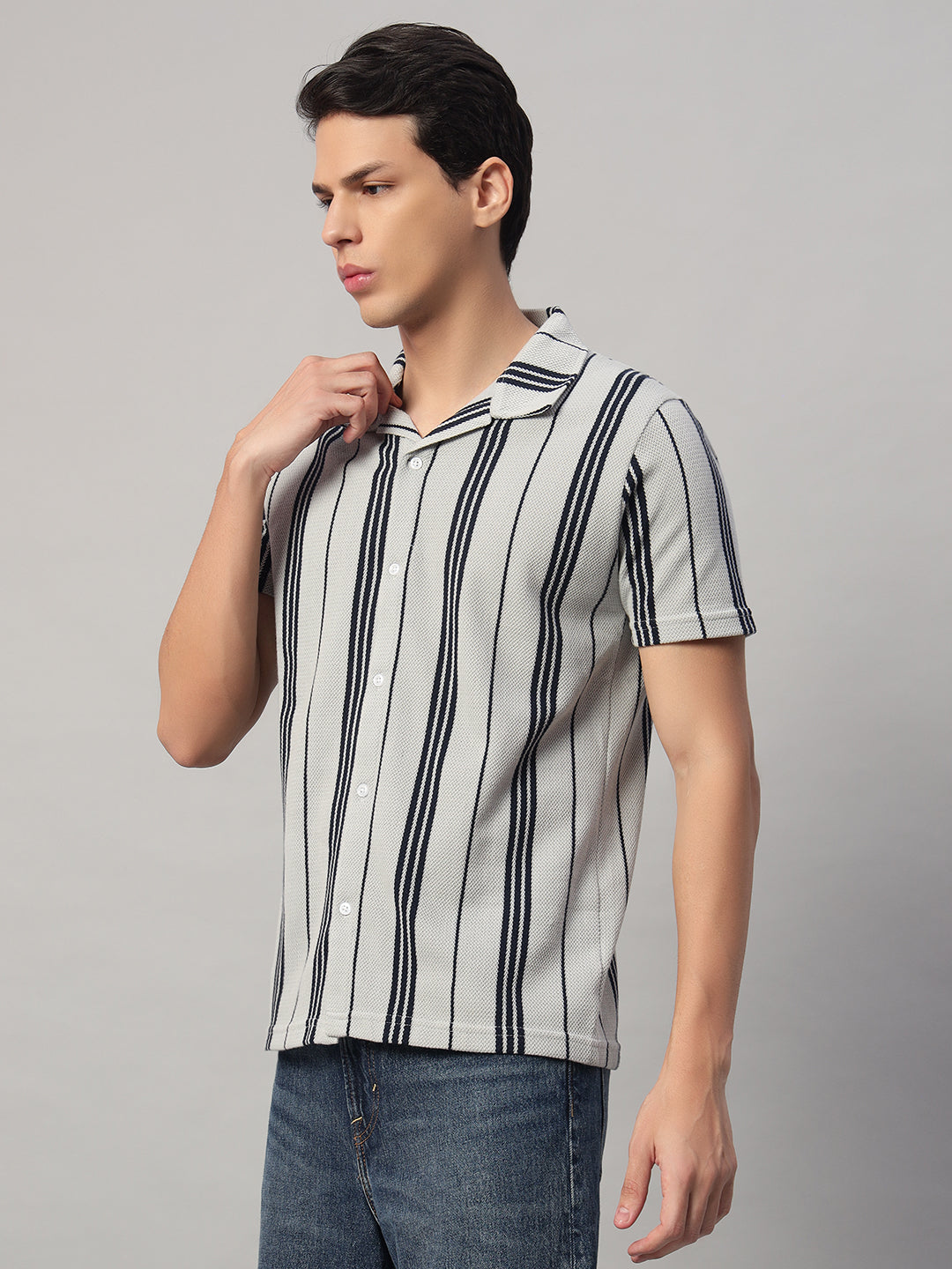 Left Side View – SMOKHEAD Men’s Striped Grey Casual Shirt | Relaxed Fit with Drop Shoulder Design