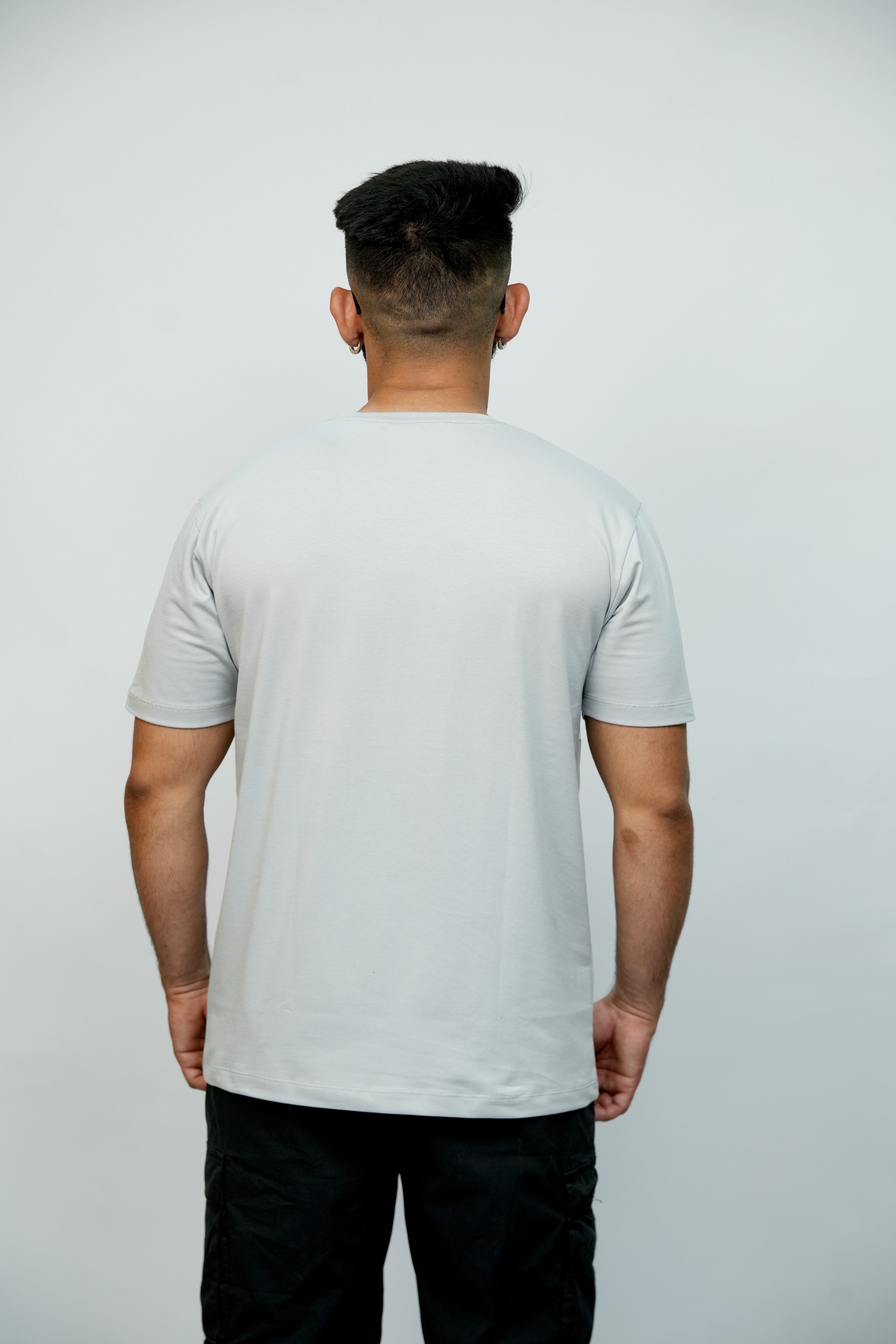 Back View – SMOKHEAD Men's Light Grey Casual T-Shirt in Classic Fit with Clean Solid Back