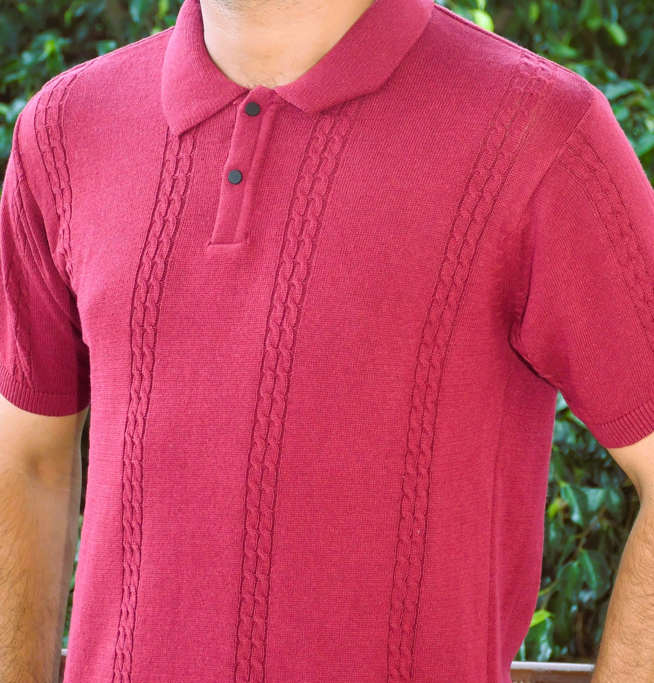 Close-Up of Smokhead Men’s Red Polo Shirt – Premium Textured Design and Soft Collar Finish