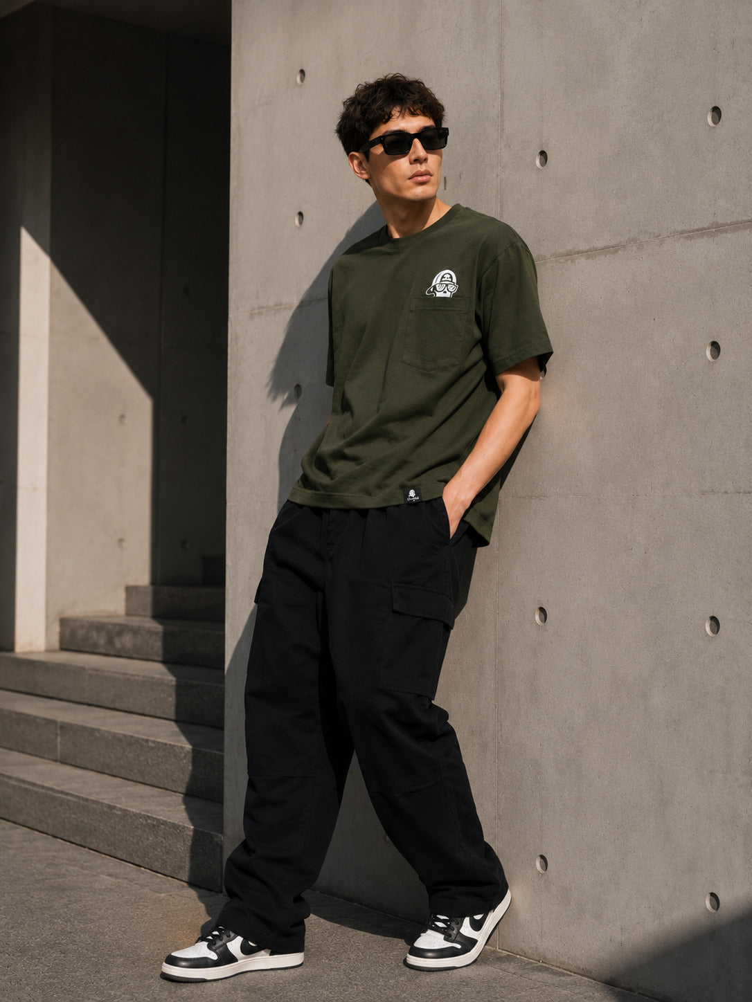 SMOKHEAD Urban Ghost Oversized Pocket T-Shirt – Olive Green
