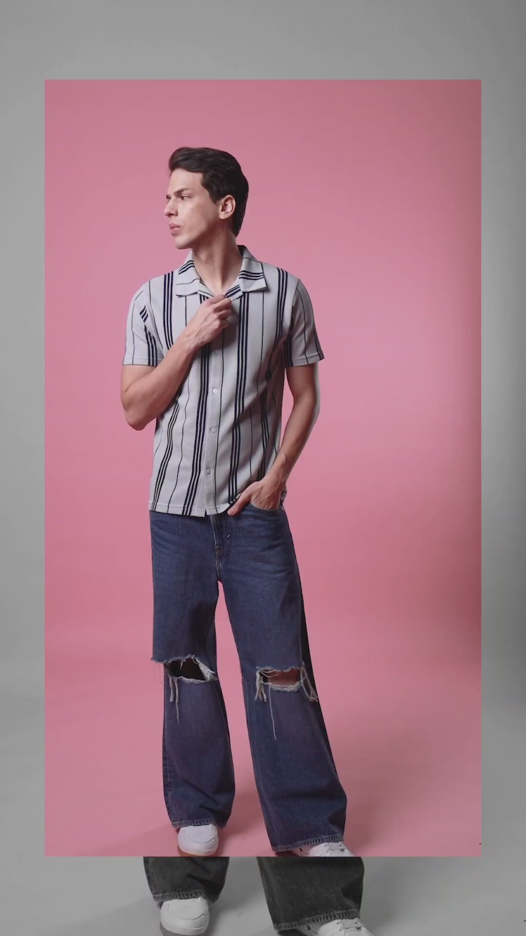 Full Look – SMOKHEAD Men’s Striped Grey Casual Shirt with Ripped Wide-Leg Jeans and White Sneakers | Trendy Urban Street Style - Video